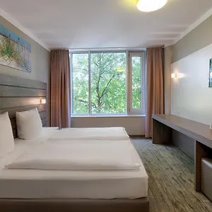 tulip-inn-munchen-messe.com-bavaria.com/